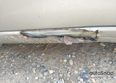 2008 Ford Focus Se z USA, uszkodzony, nr VIN 1FAHP35N88W159769